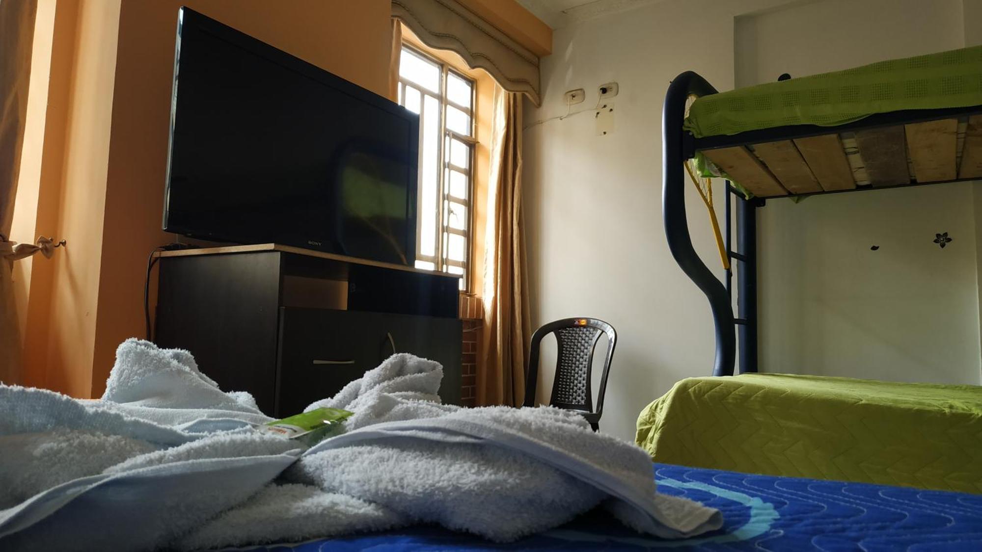 Hotel Dorado Real Фусагасуга Номер фото