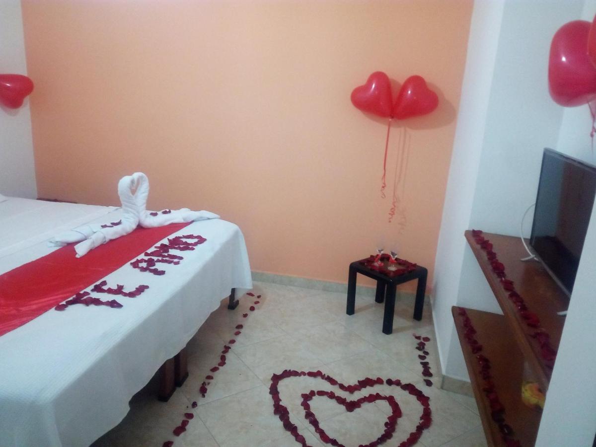 Hotel Dorado Real Фусагасуга Экстерьер фото